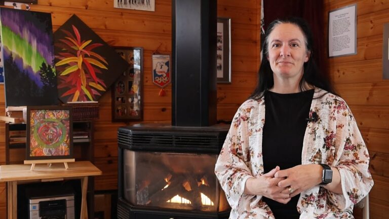 Voyage dans l’univers de l’artiste métisse Renée Preston établie à Hay River